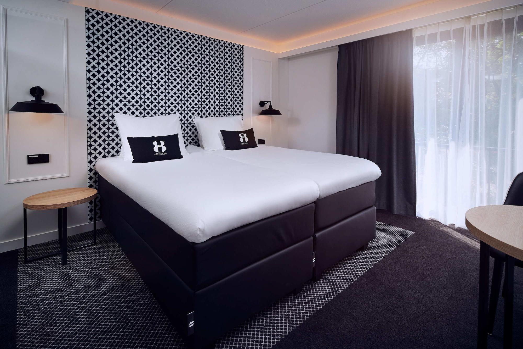 Deluxe Double Room,967847272:JPEG