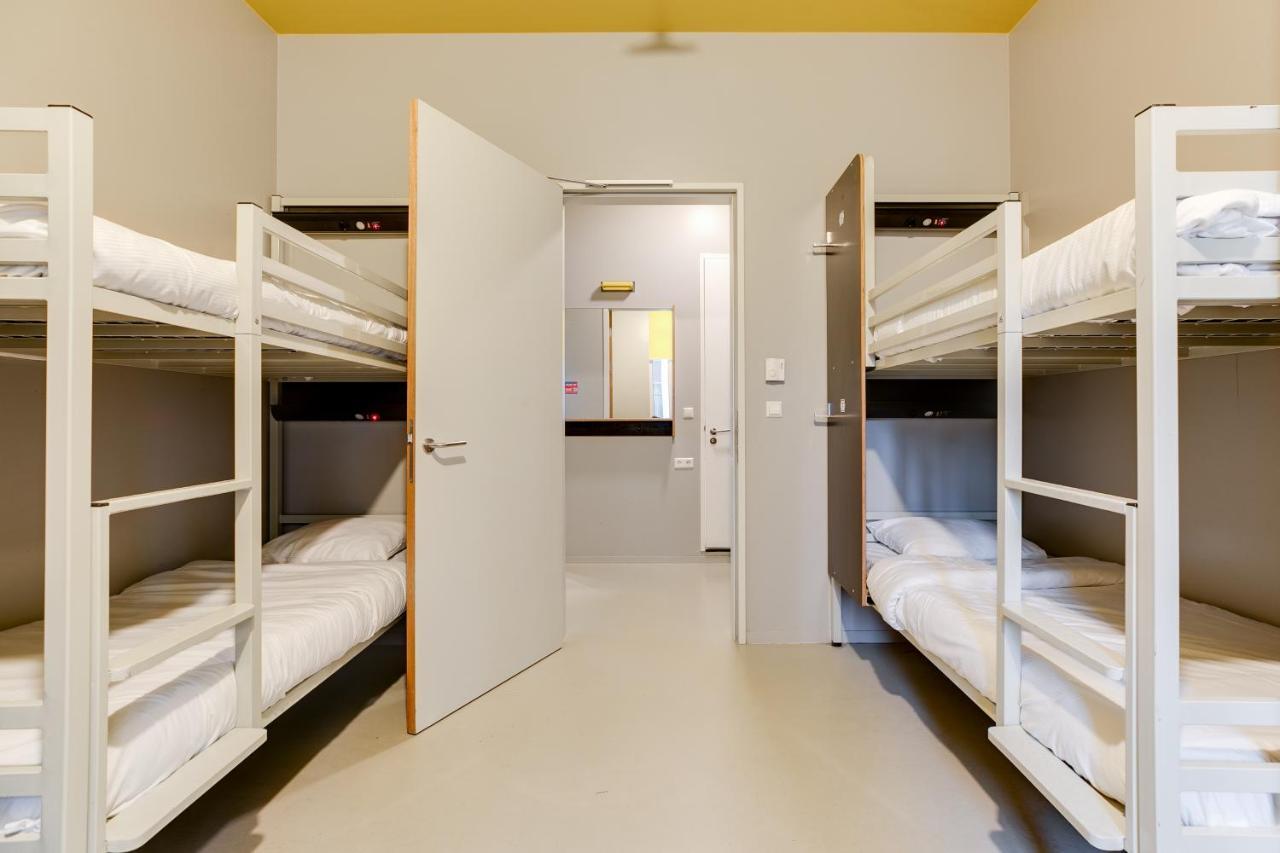 Bed in 6-4-bed En-suite Dorm,1363933544:JPEG