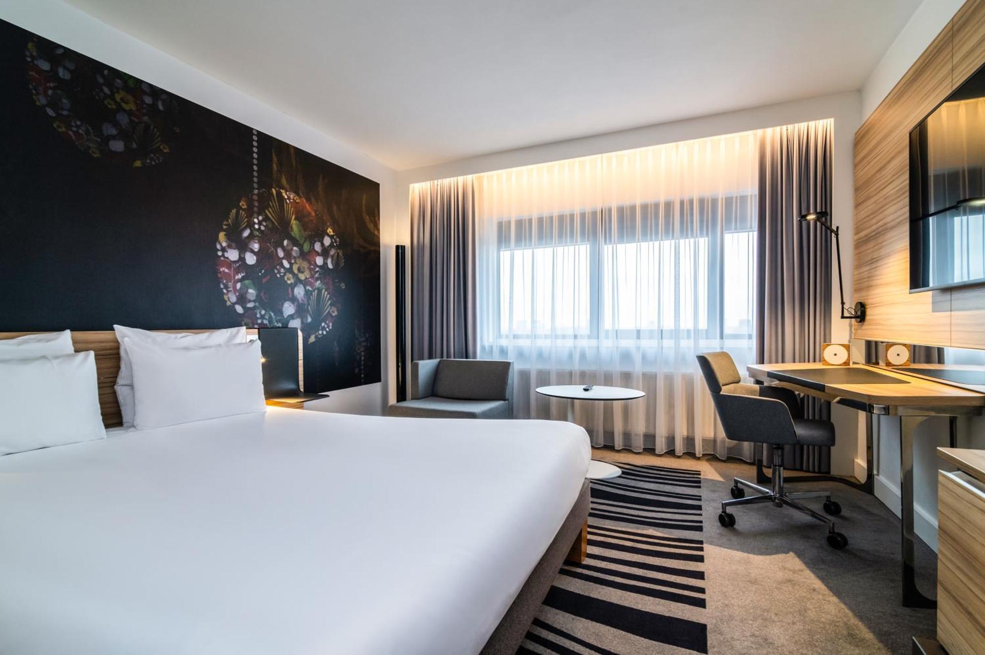 Executive King Room,1516414507:JPEG