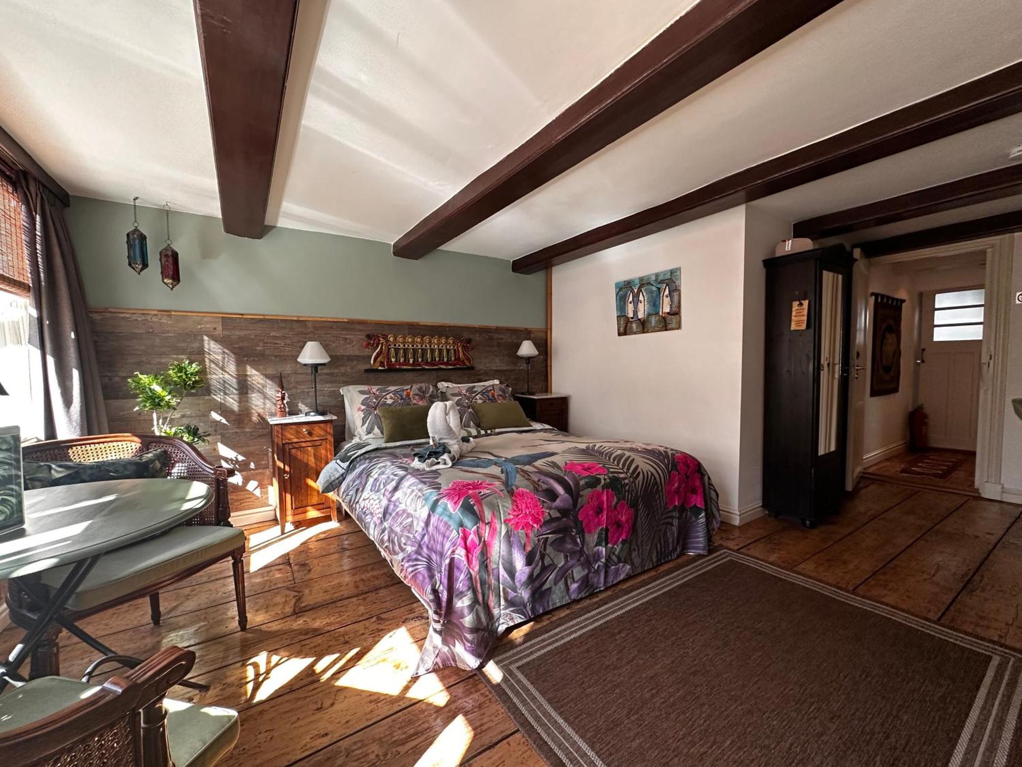 Superior Deluxe Double or Twin Room