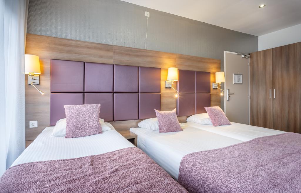 Standard Triple Room,666559398:JPEG