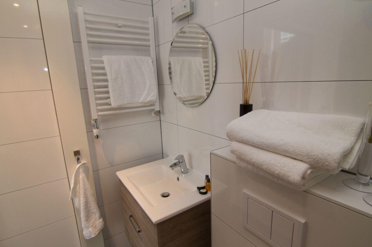 Double Room Private Bathroom