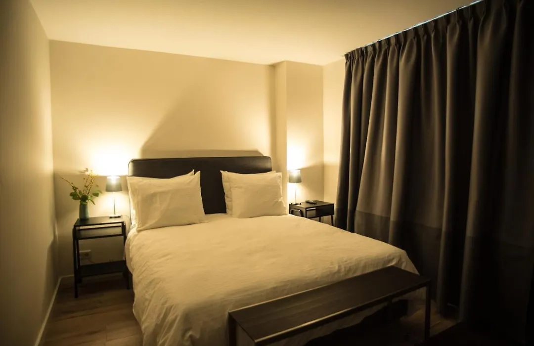 B&B Gabriela Amsterdam-1