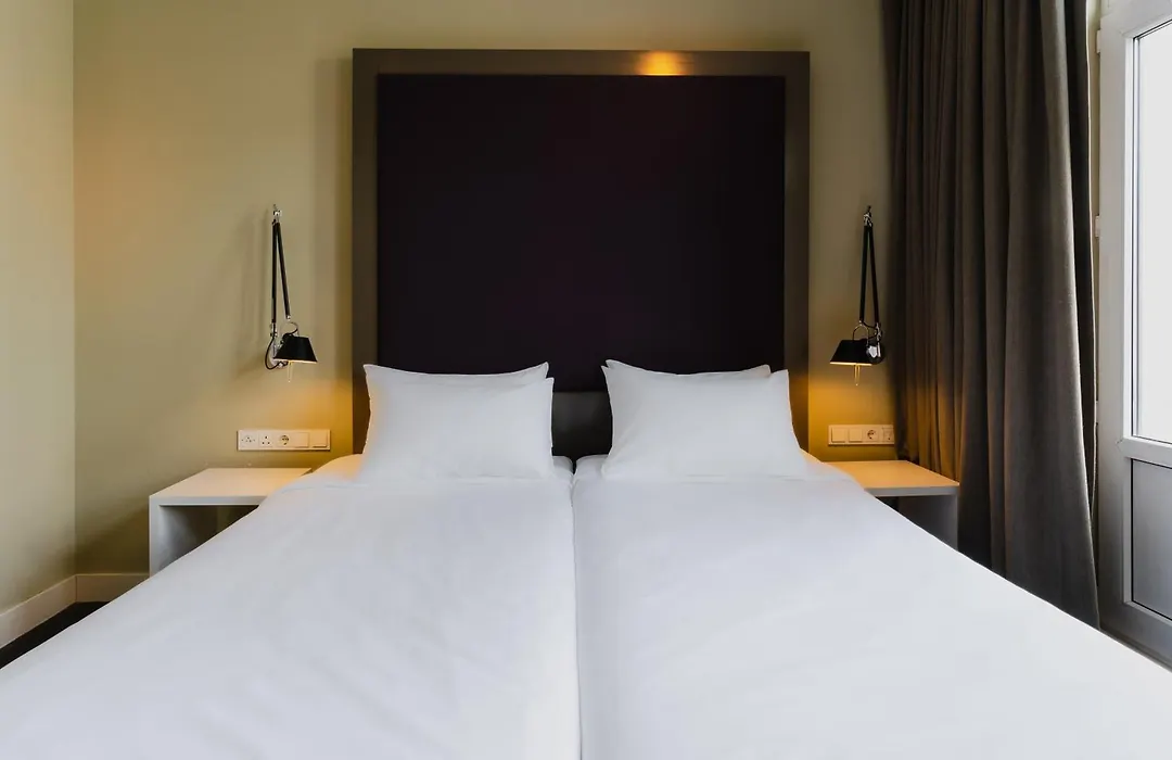 Hotel Roemer Amsterdam-1