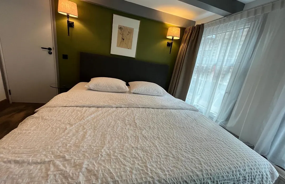 Central Guest Rooms-1