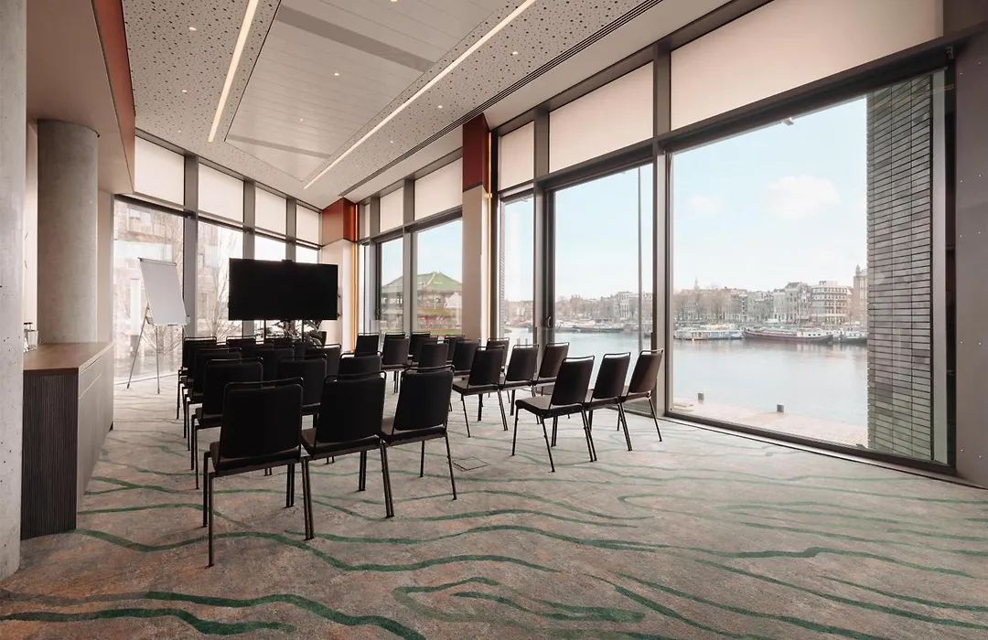 Doubletree By Hilton Amsterdam Centraal Station-1