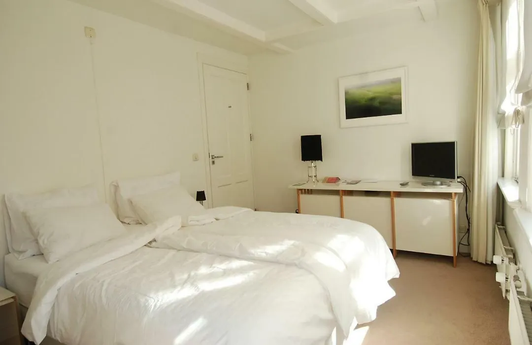 B&B Jordaan Corner-1