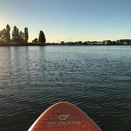 Waterfront Studio-2