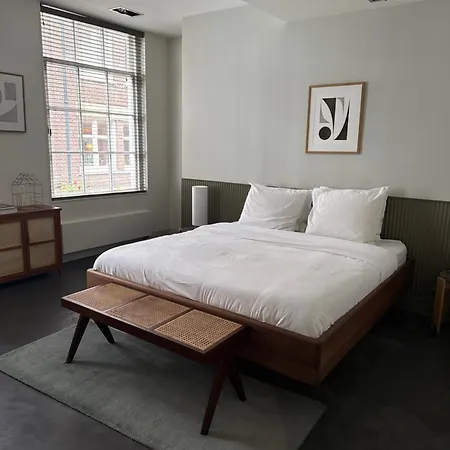 Commune Suites-3