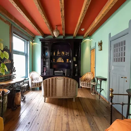 Royal Suites - Salon De Franz-2