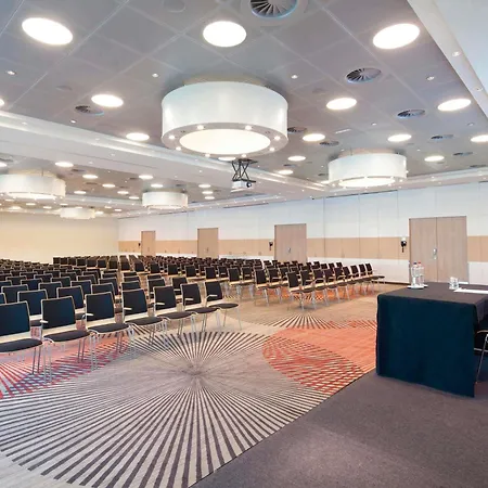 Moevenpick Hotel Amsterdam City Centre-3